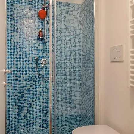Fashion District Apartment *